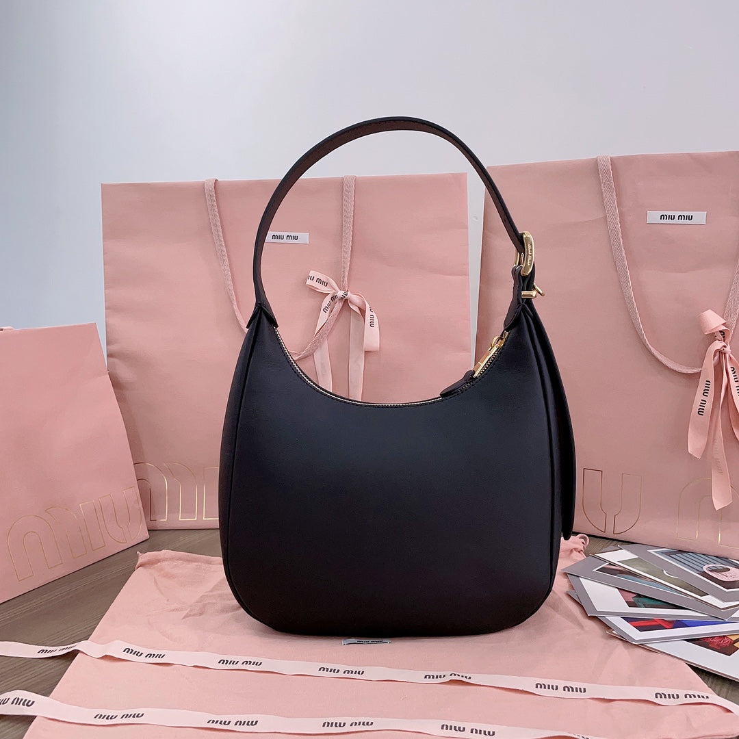 MIU MIU HOBO BAG 27 IN BLACK CALFSKIN