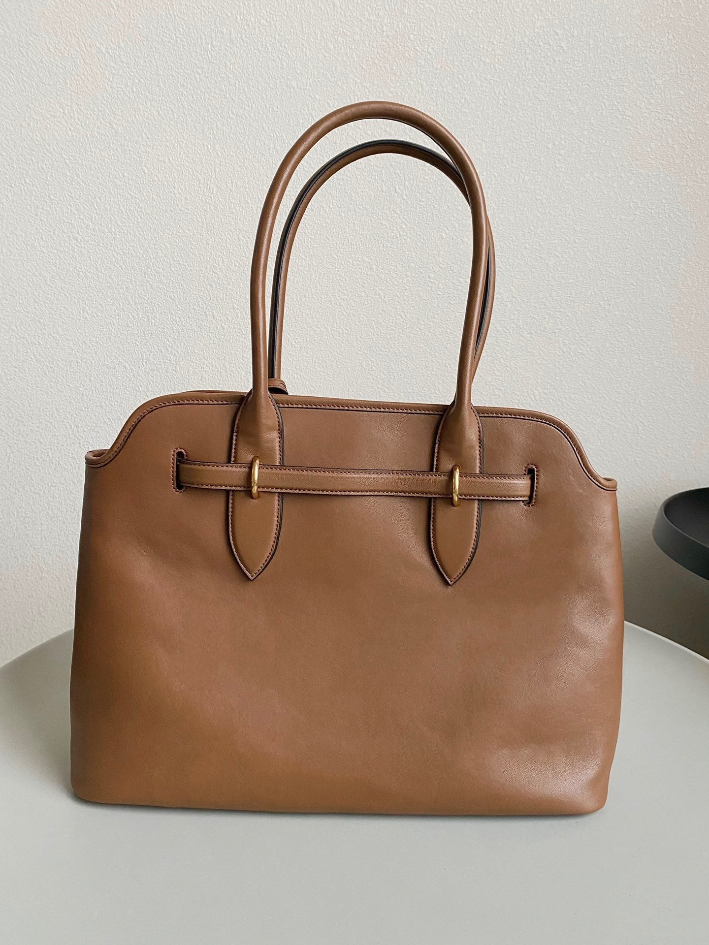 MIU MIU LARGE HANDBAG 40 IN CINNAMON BROWN CALFSKIN