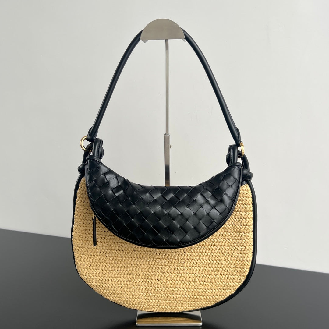 BOTTEGA VENETA GEMELLI SHOULDER BAG 36 IN BEIGE RAFFIA AND BLACK LAMBSKIN