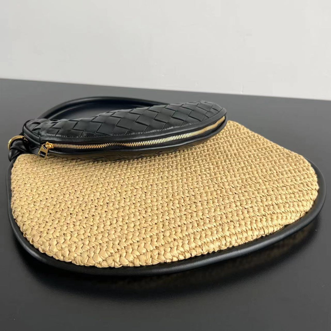 BOTTEGA VENETA GEMELLI SHOULDER BAG 36 IN BEIGE RAFFIA AND BLACK LAMBSKIN
