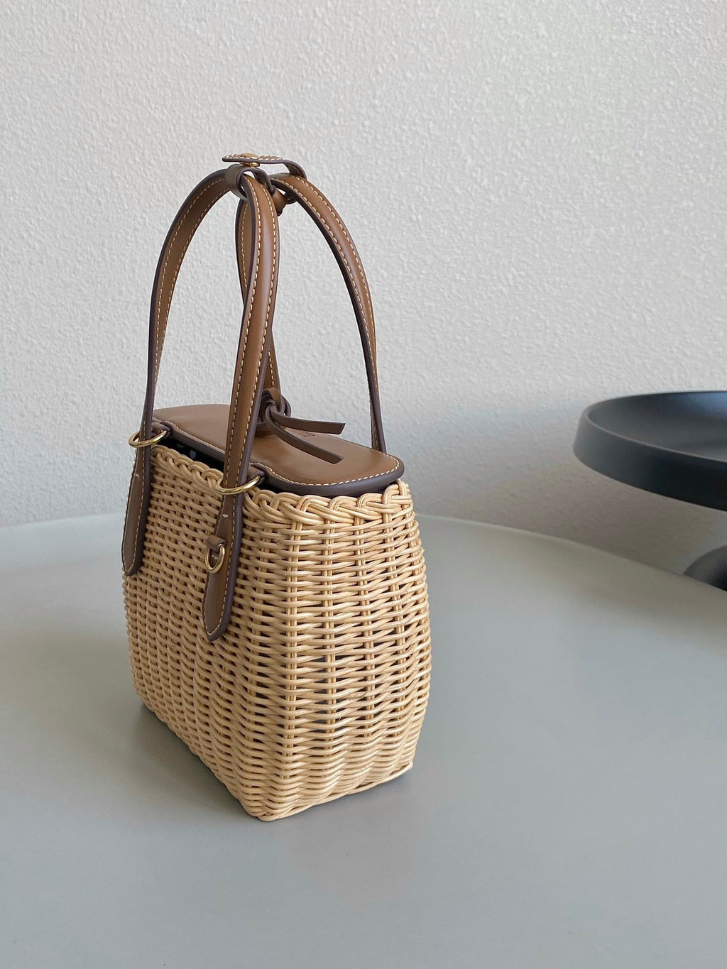 MIU MIU BASKET 20 BAG IN BROWN BEIGE WICKER AND LEATHER