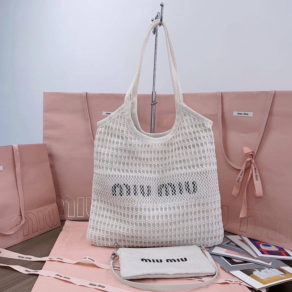 MIU MIU IVY TOTE BAG 40 IN WHITE MESH
