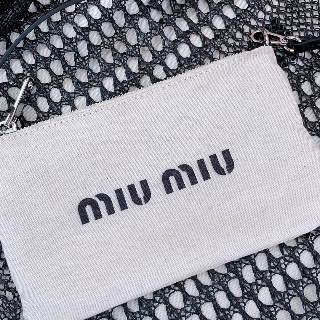 MIU MIU IVY TOTE BAG 40 IN BLACK MIX WHITE MESH