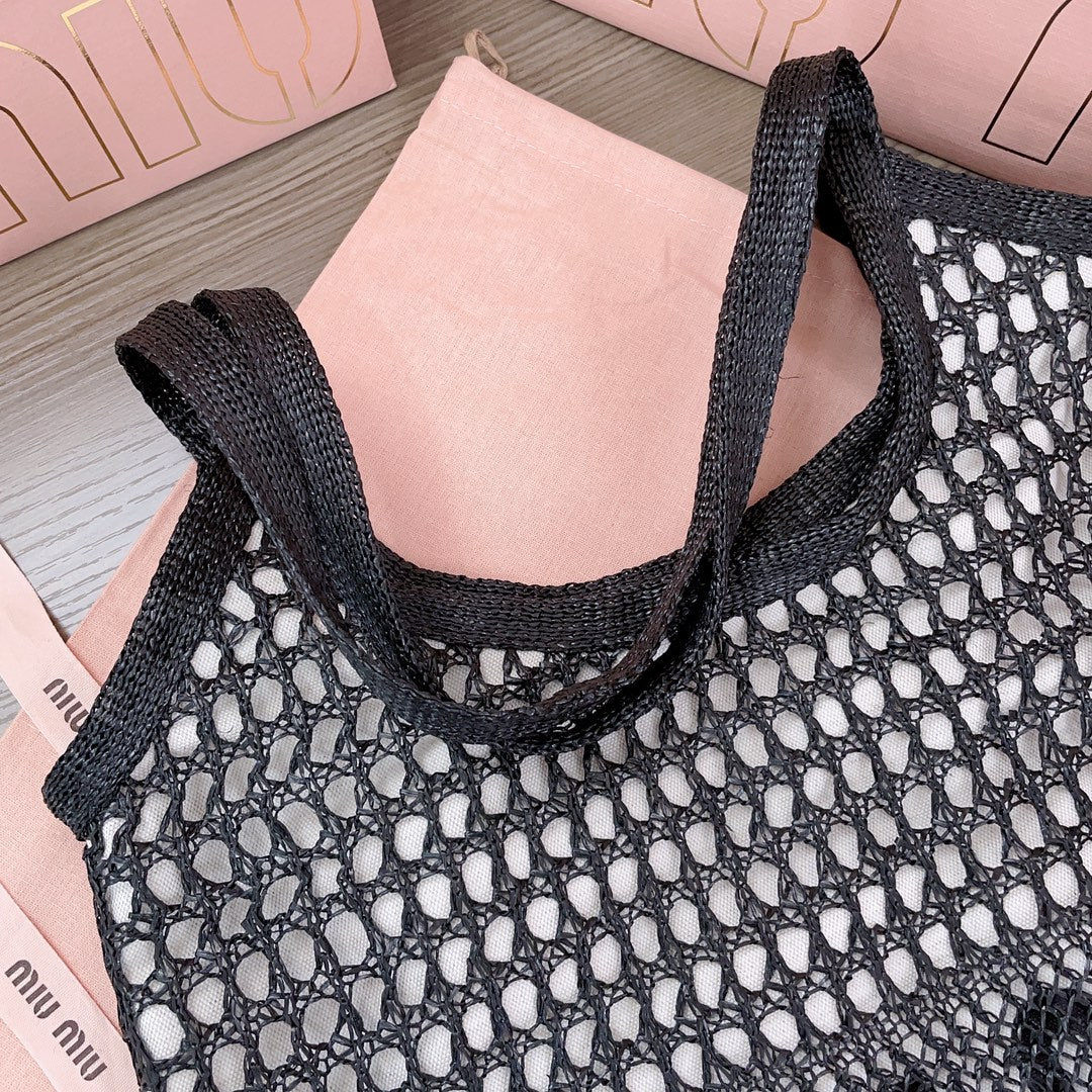 MIU MIU IVY TOTE BAG 40 IN BLACK MIX WHITE MESH