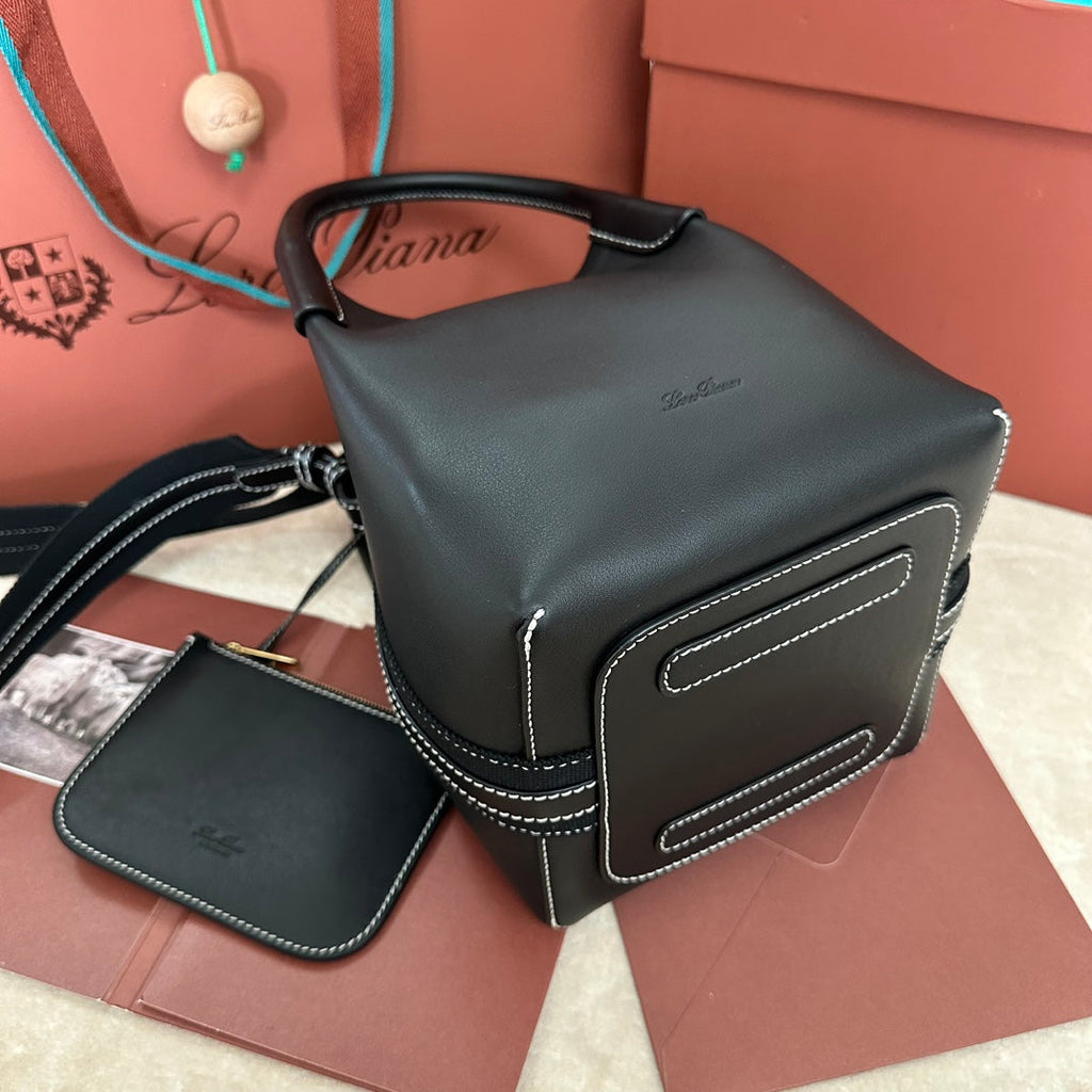 LORO PIANA SMALL 21 BALE BAG IN BLACK GRAINED CALFSKIN WITH GOLD HARDWARE