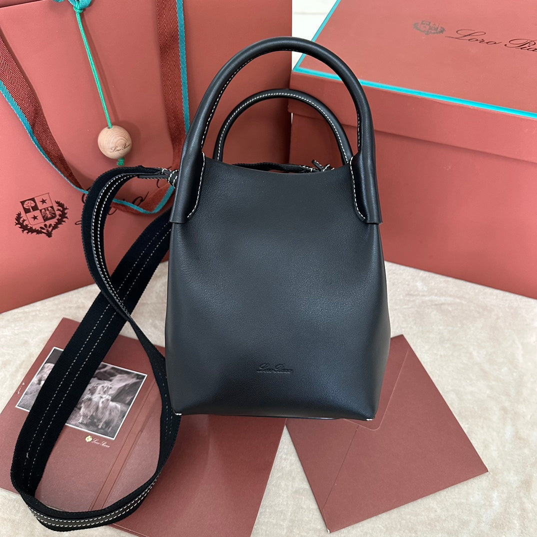 LORO PIANA SMALL 21 BALE BAG IN BLACK GRAINED CALFSKIN WITH GOLD HARDWARE
