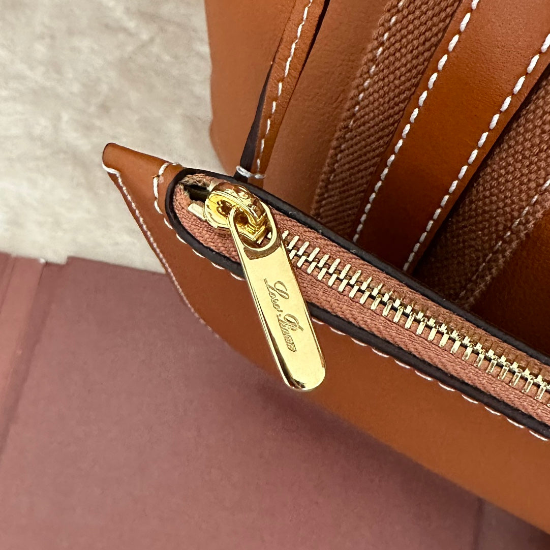 LORO PIANA SMALL 21 BALE BAG IN BRONZE BROWN GRAINED CALFSKIN WITH GOLD HARDWARE