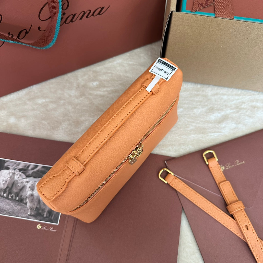 LORO PIANA EXTRA POCKET L19 IN MANGO ORANGE GRAINED CALFSKIN WITH GOLD HARDWARE