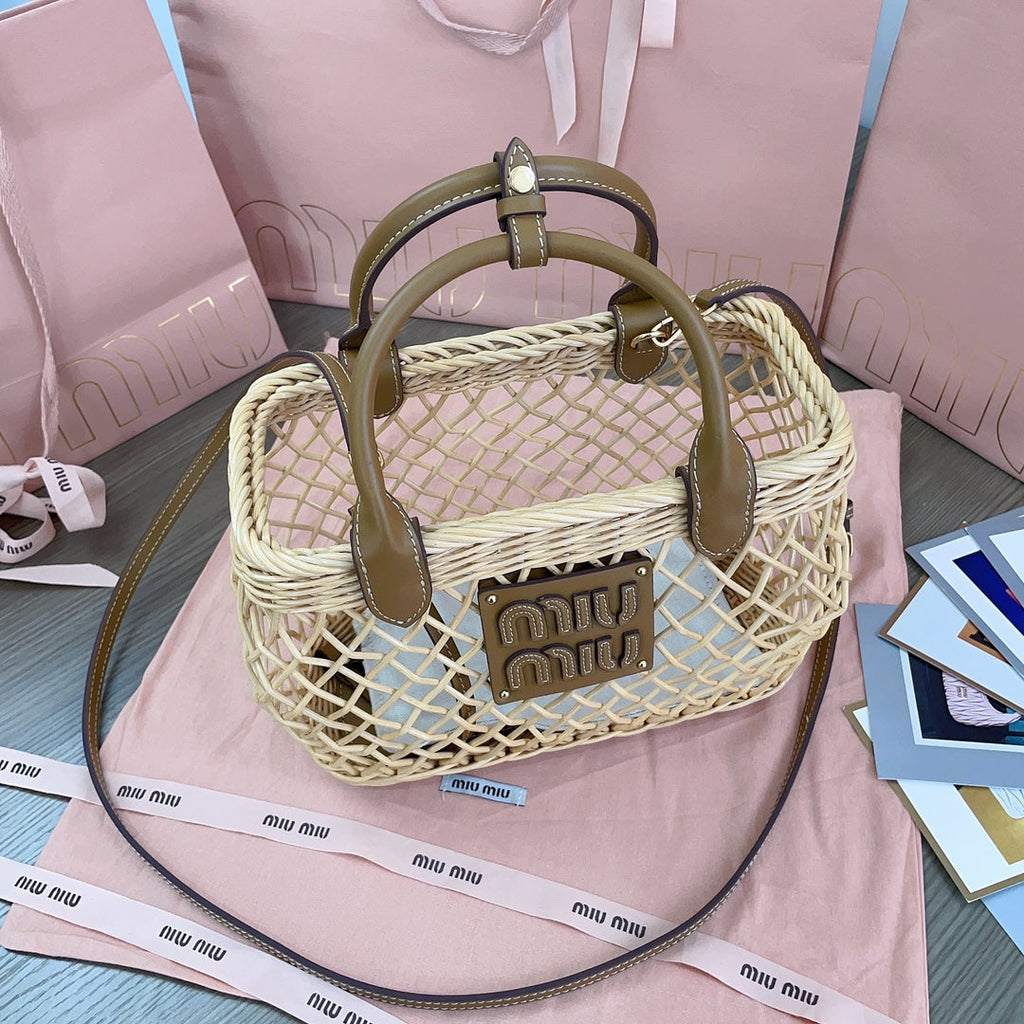 MIU MIU WOVEN HOLLOW BAG 24 IN BEIGE RATTAN AND BROWN CALFSKIN TRIM
