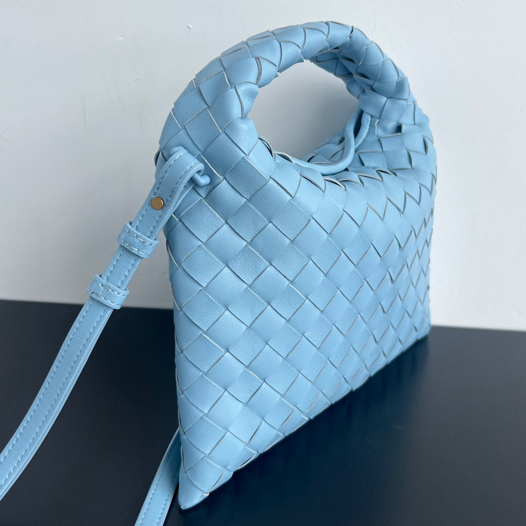 BOTTEGA VENETA MINI HOP 25 IN SKY BLUE CALFSKIN