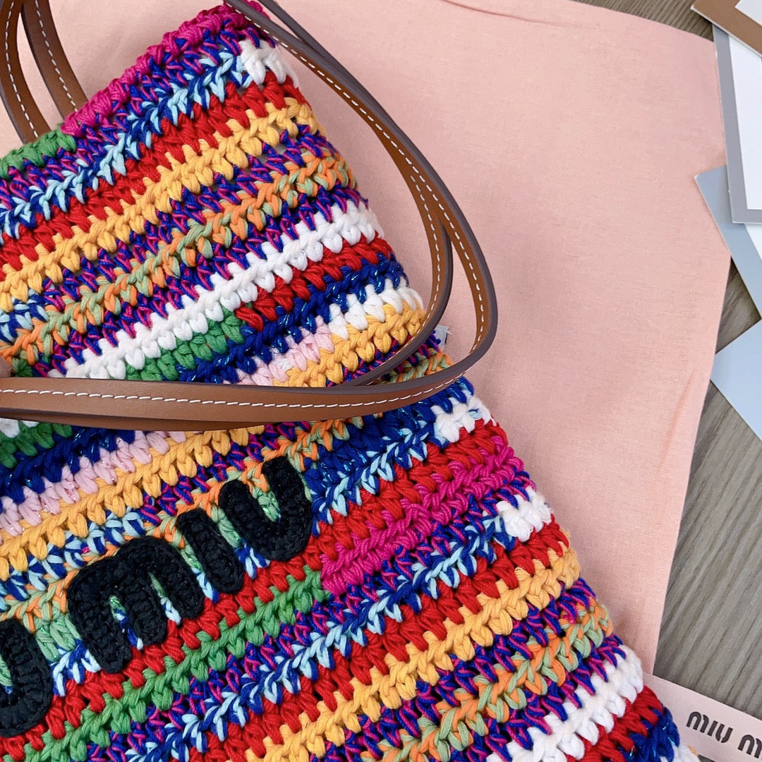 MIU MIU CROCHET TOTE BAG 38 IN MULTICOLORED WOVEN RAFFIA