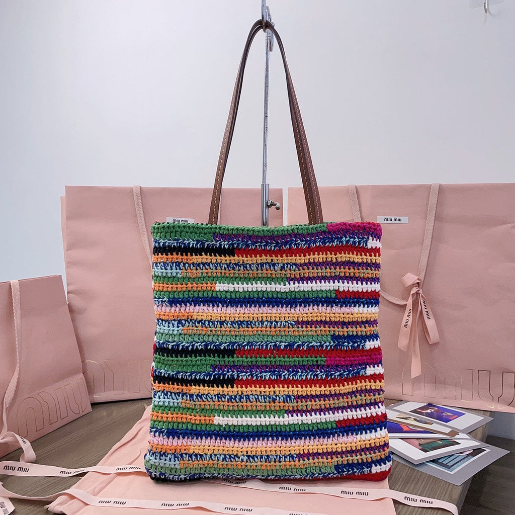 MIU MIU CROCHET TOTE BAG 38 IN MULTICOLORED WOVEN RAFFIA