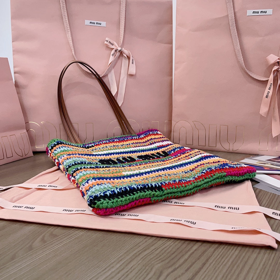 MIU MIU CROCHET TOTE BAG 38 IN MULTICOLORED WOVEN RAFFIA