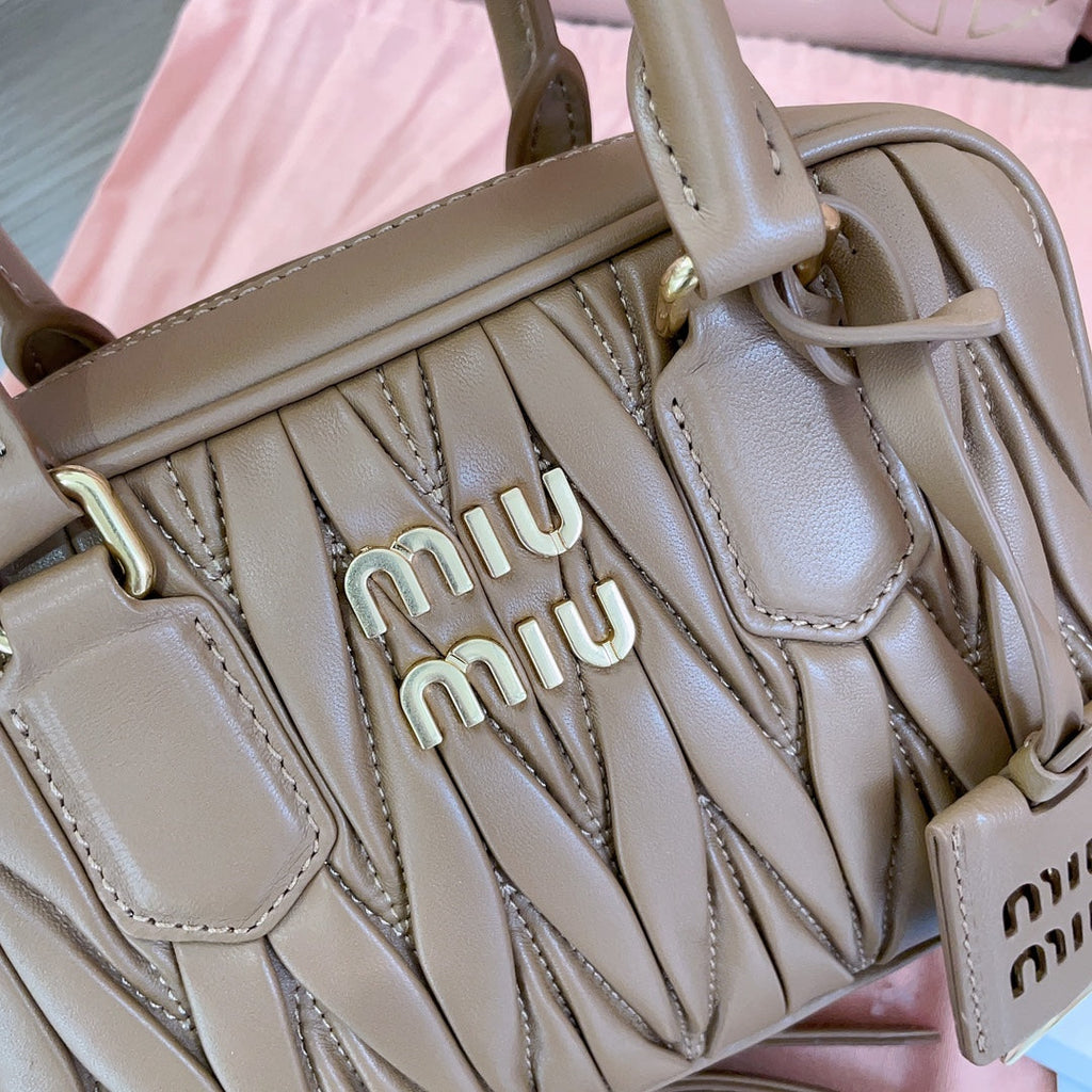 MIU MIU ARCADIE MATELASSÉ NAPPA SMALL BAG 19 IN COFFEE LAMBSKIN GOLD HARDWARE