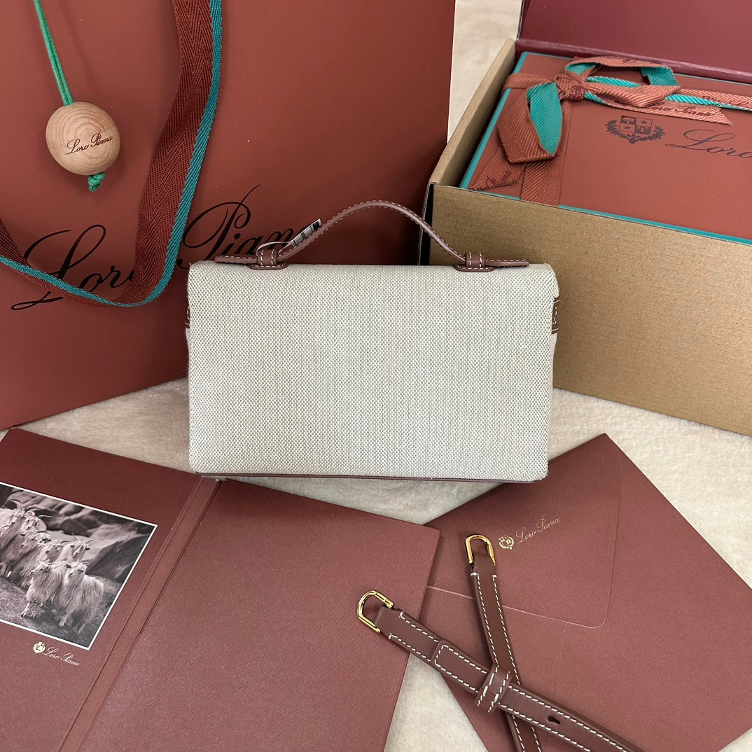 LORO PIANA EXTRA POCKET L19 IN WHITE CANVAS AND CHESTNUT BROWN CALFSKIN WITH GOLD HARDWARE