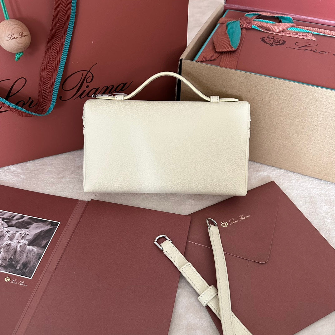 LORO PIANA EXTRA POCKET L19 IN BISQUE BEIGE CALFSKIN WITH SILVER HARDWARE