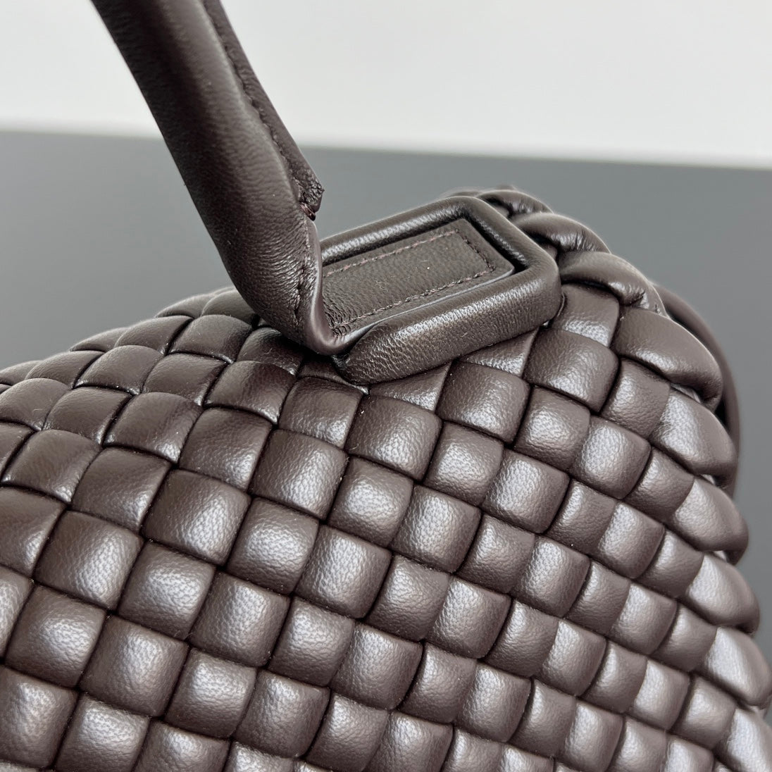 BOTTEGA VENETA PATTI SHOULDER BAG 26 IN CHOCOLATE LAMBSKIN