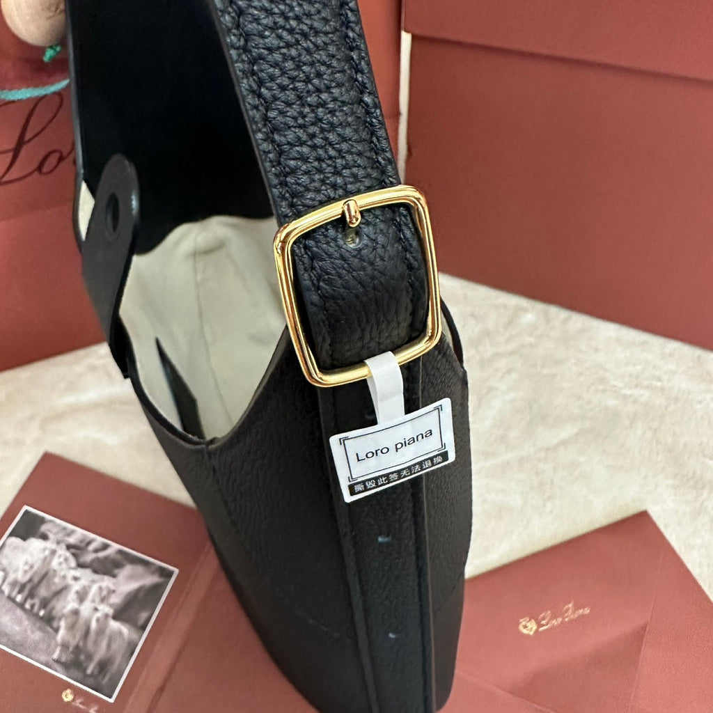 LORO PIANA BOBBIN SHOULDER BAG 32 IN BLACK CALFSKIN WITH GOLD HARDWARE