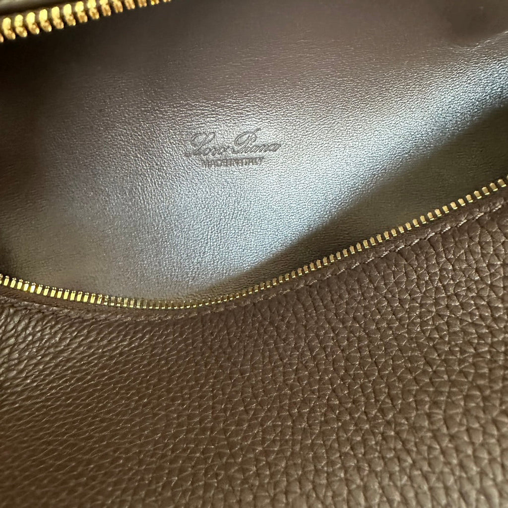 LORO PIANA EXTRA POCKET L19 IN DARK BROWN CALFSKIN WITH GOLD HARDWARE