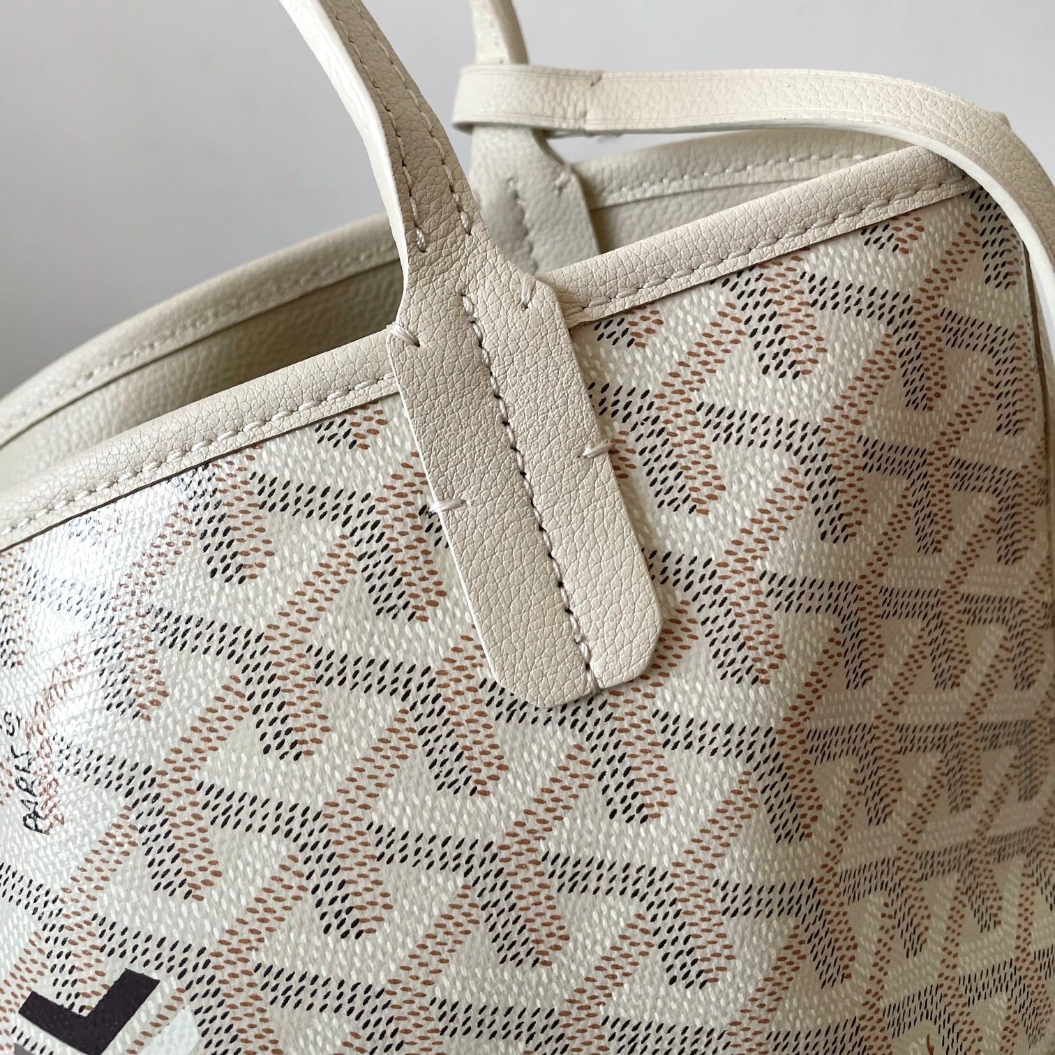 GOYARD ANJOU MINI BAG 20 IN BEIGE GOYARDINE CANVAS AND CALFSKIN