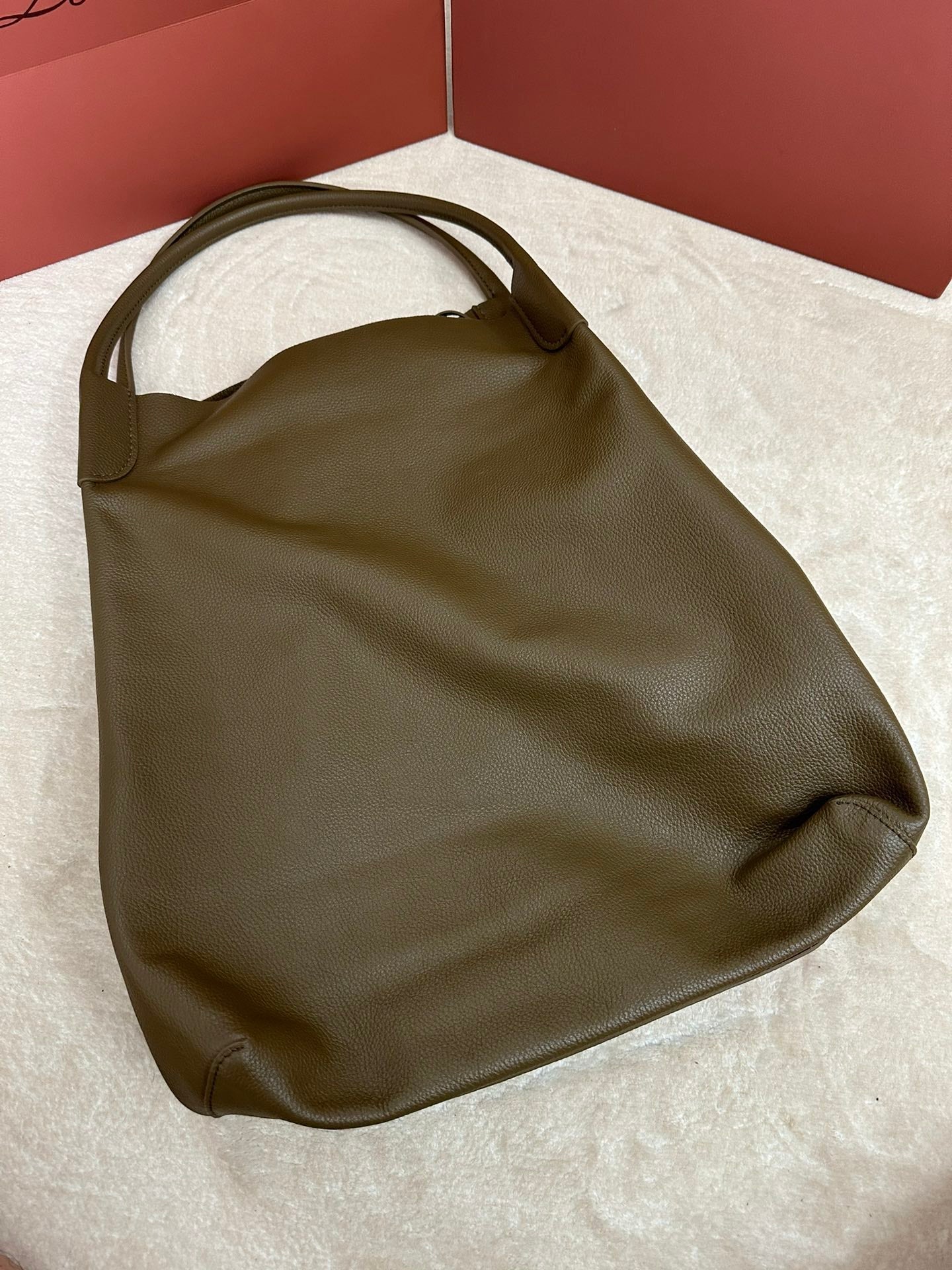 LORO PIANA BALE HOBO EXTRA LARGE 40 BAG IN MOCHA BROWN CALFSKIN