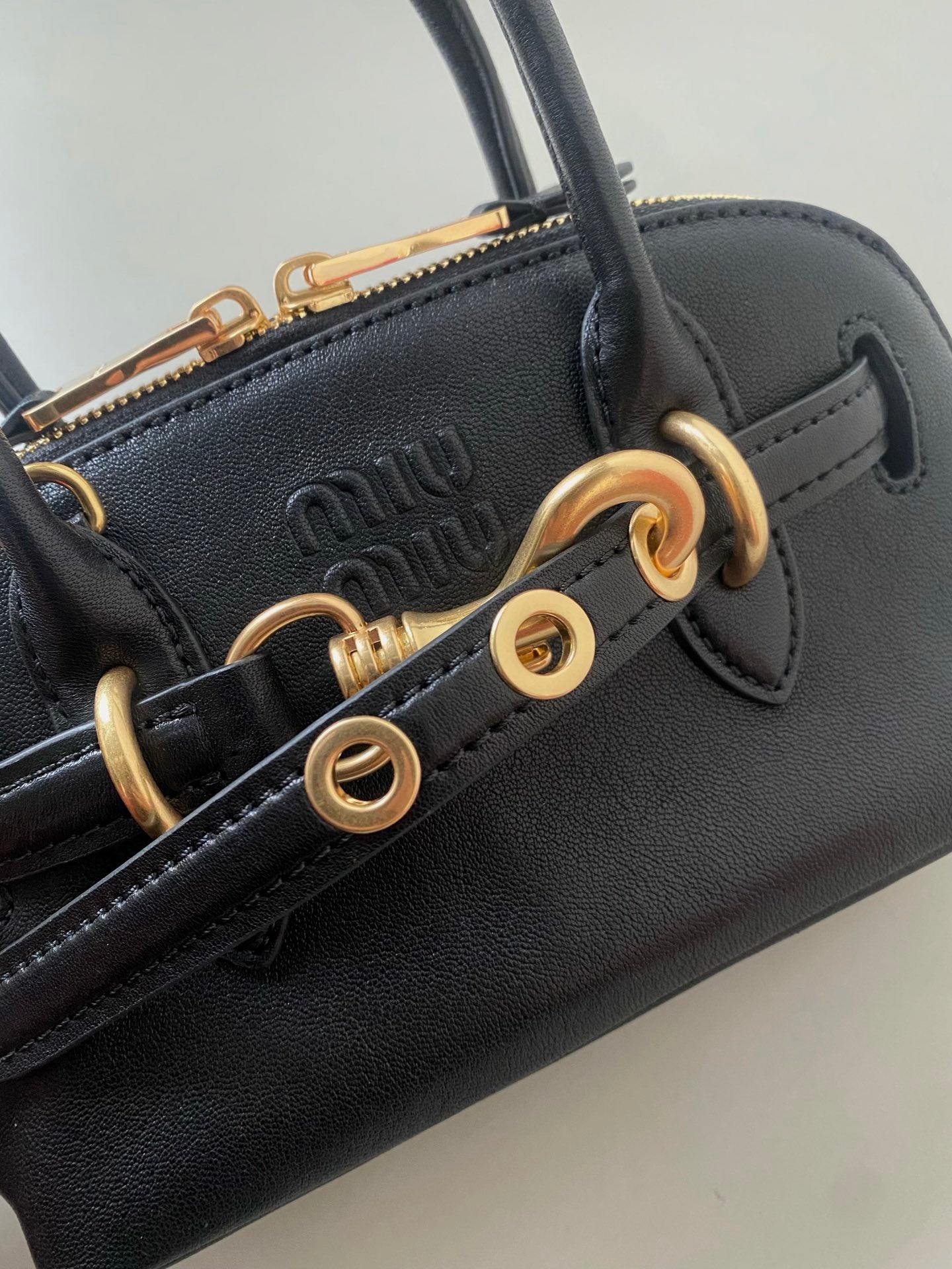 MIU MIU AVENTURE NAPPA MINI BAG 21 IN BLACK CALFSKIN GOLD HARDWARE