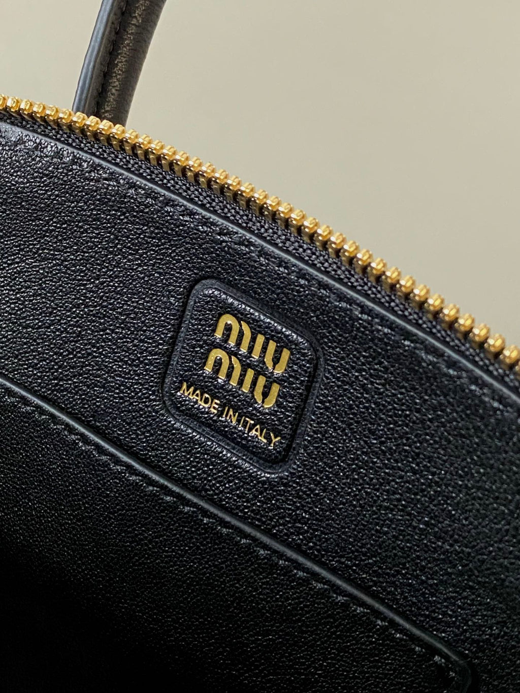 MIU MIU AVENTURE NAPPA MINI BAG 21 IN BLACK CALFSKIN GOLD HARDWARE