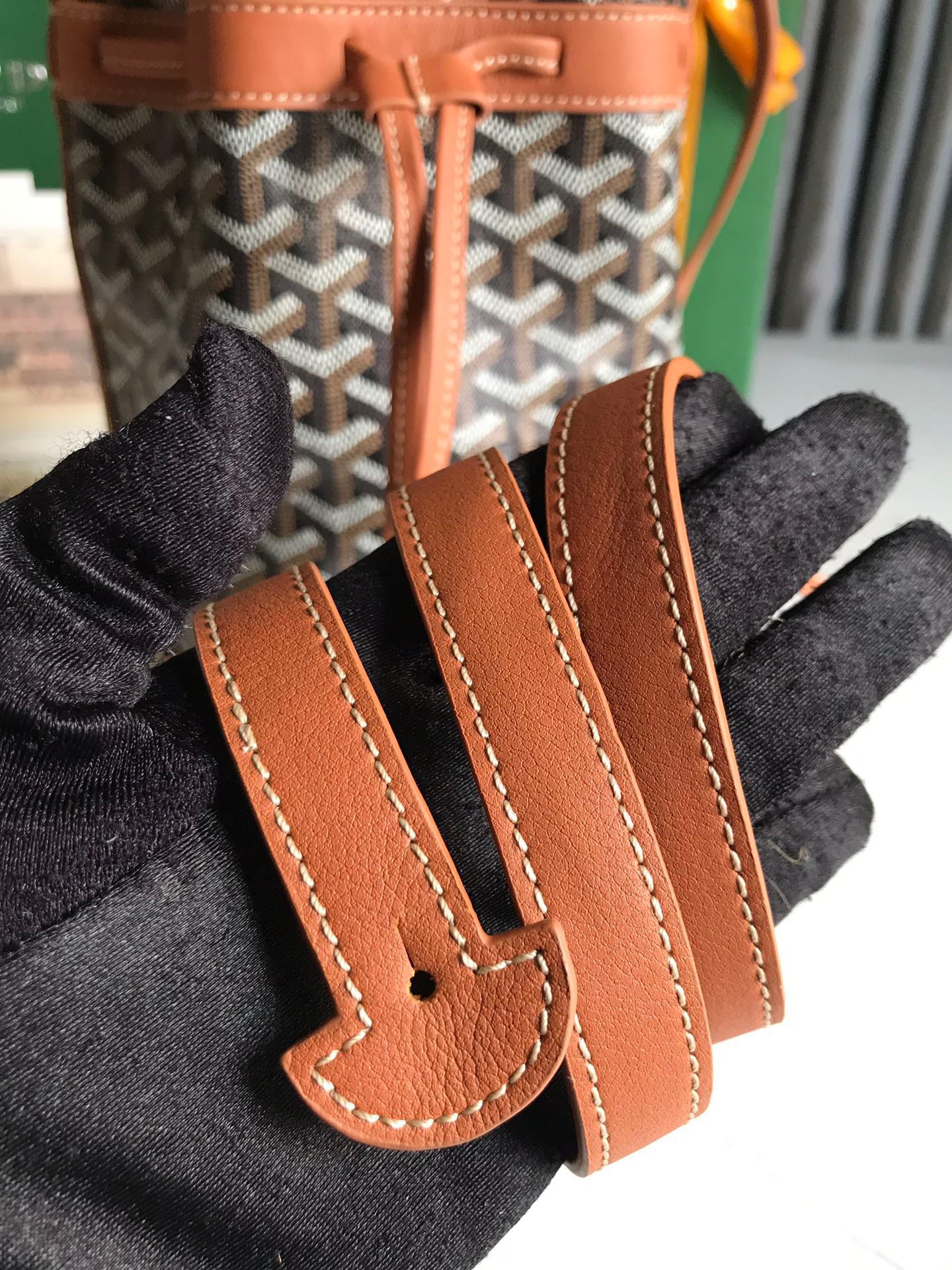 GOYARD PETIT FLOT BUCKET BAG 22 IN BLACK GOYARDINE CANVAS AND TAN LAMBSKIN TRIM