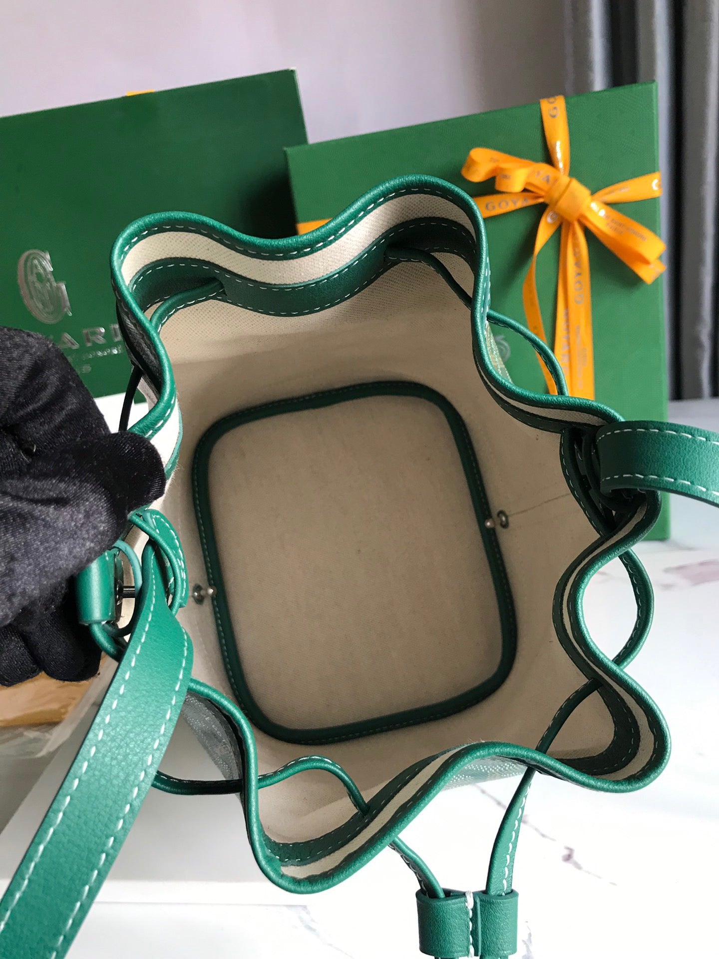 GOYARD PETIT FLOT BUCKET BAG 22 IN GREEN GOYARDINE CANVAS AND LAMBSKIN TRIM