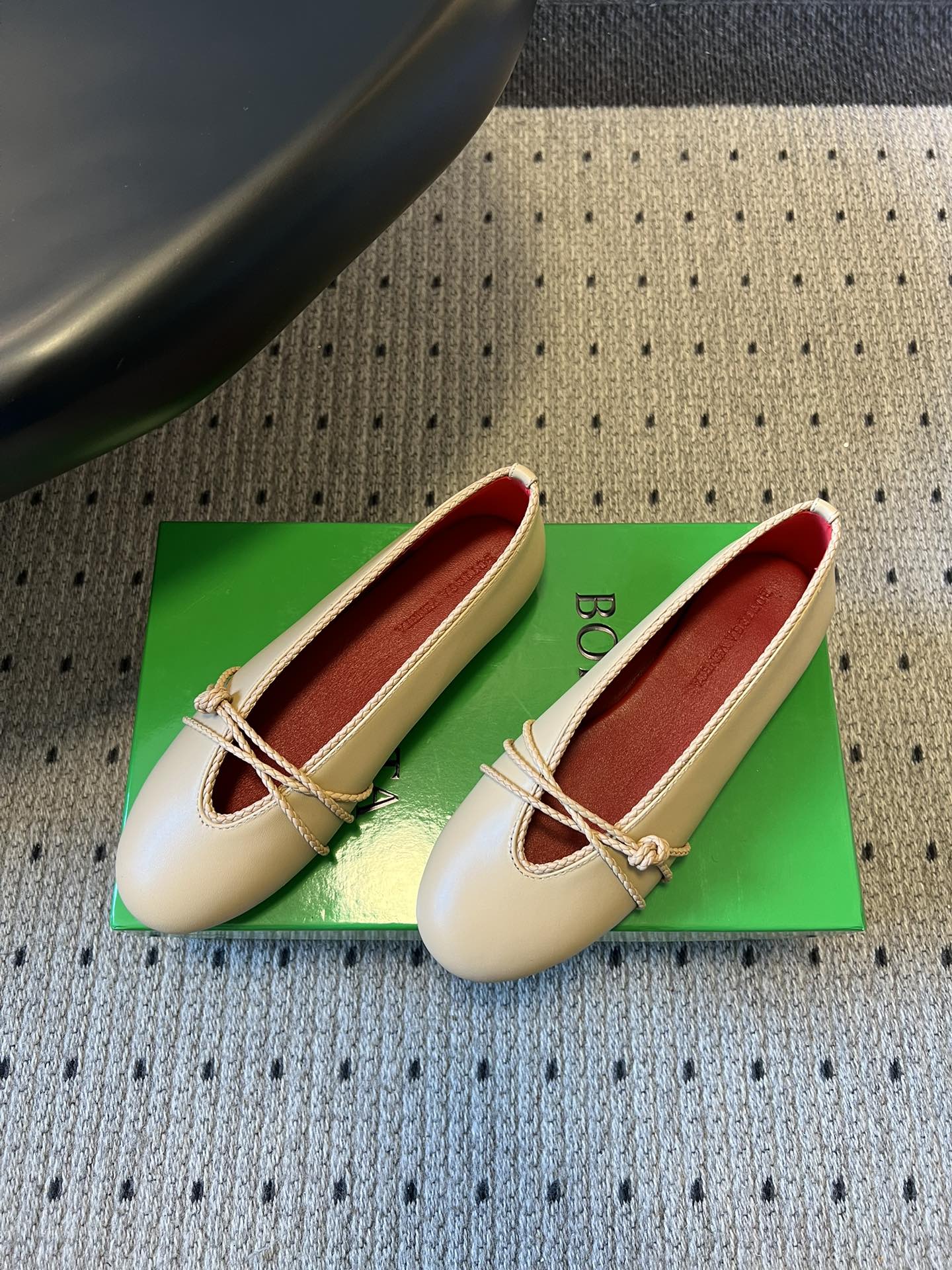 BOTTEGA VENETA 26S ESPADRILLE BALLET FLATS IN BEIGE LAMBSKIN
