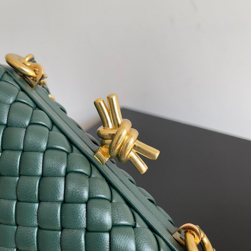 BOTTEGA VENETA BV VETENA KNOT 19 GREEN