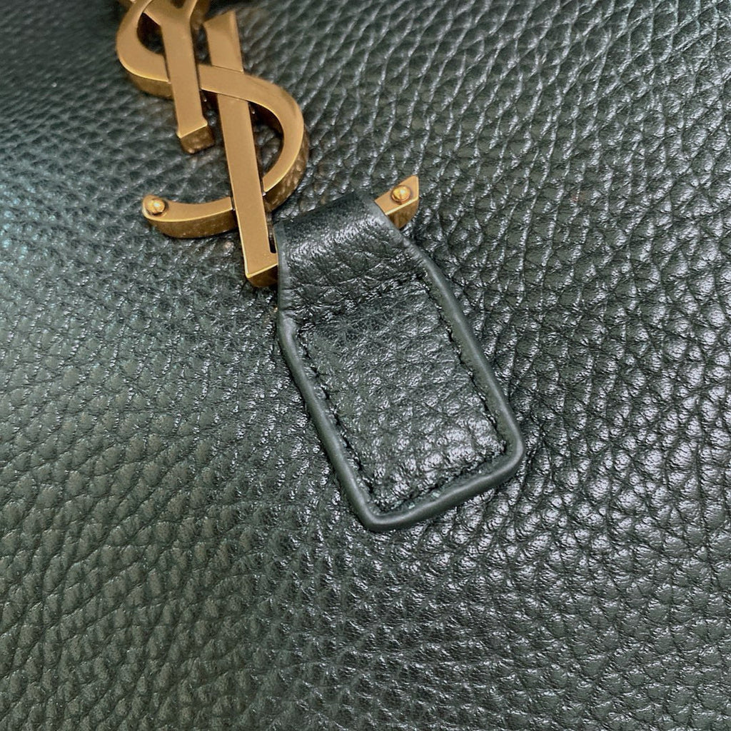 SAINT LAURENT LE 5 À 7 BEA IN GRAINED LEATHER BLACK