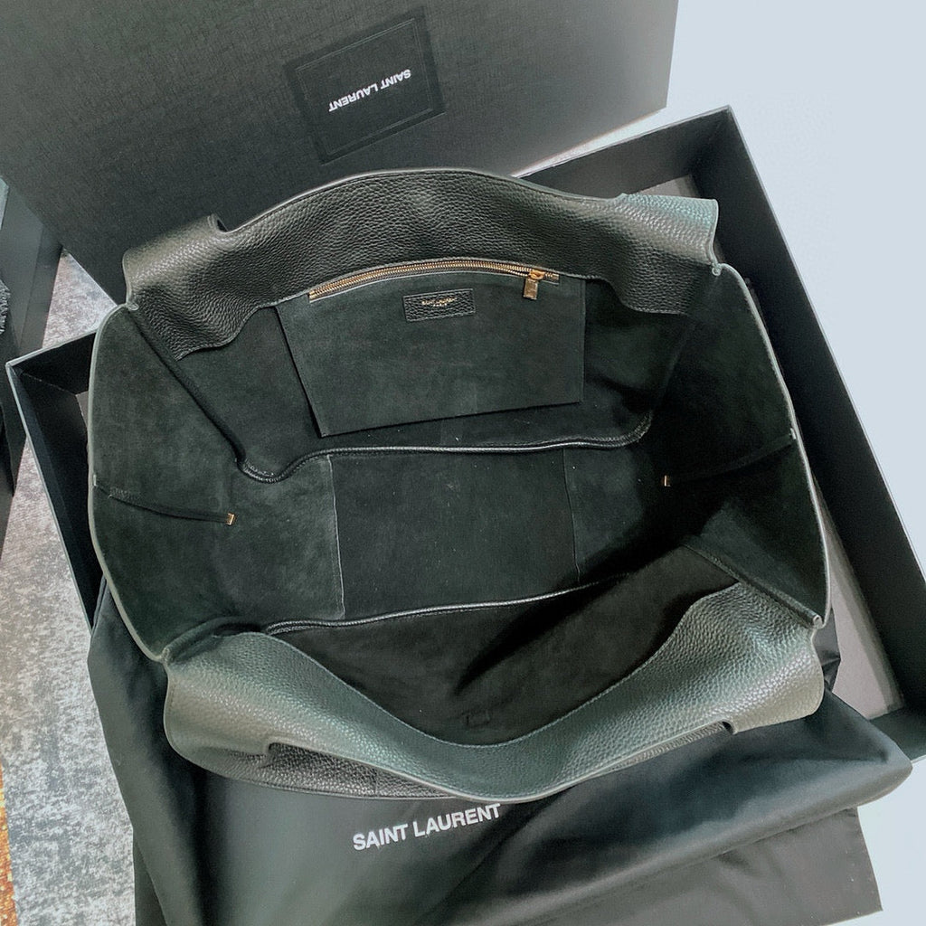SAINT LAURENT LE 5 À 7 BEA IN GRAINED LEATHER BLACK