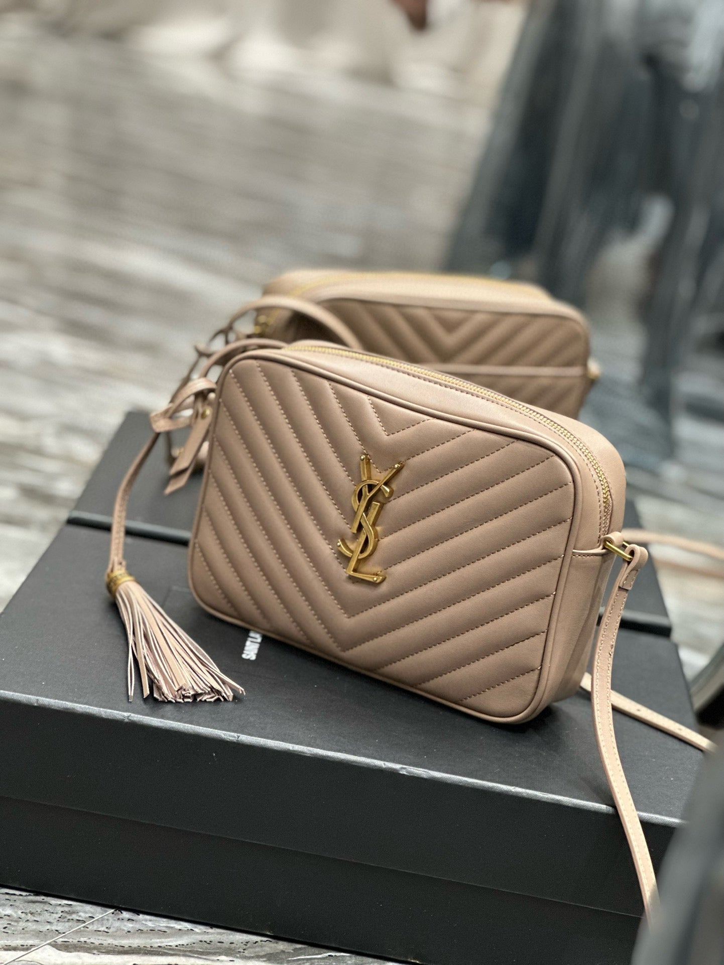 SAINT LAURENT LOU 23 CAMERA BAG BEIGE IN QUILTED LEATHER GOLD HARDWARE