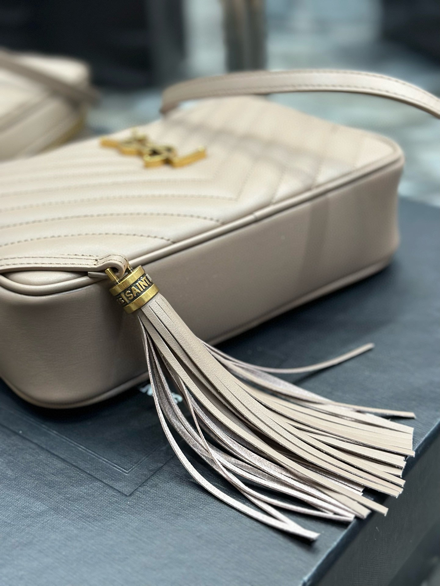 SAINT LAURENT LOU 23 CAMERA BAG BEIGE IN QUILTED LEATHER GOLD HARDWARE