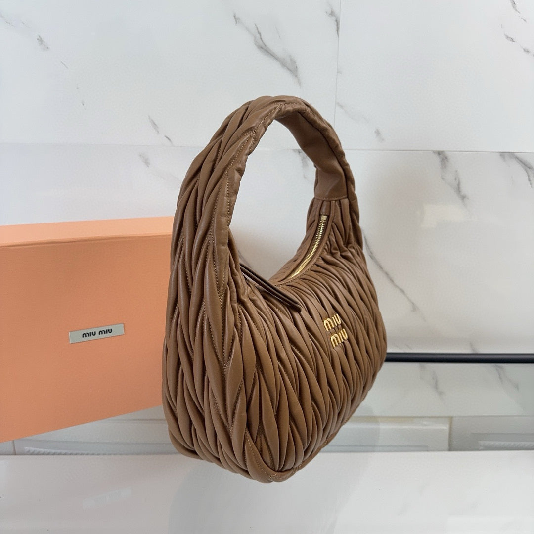 MIU MIU WANDER MATELASSE 29 BAG IN BROWN LAMBSKIN