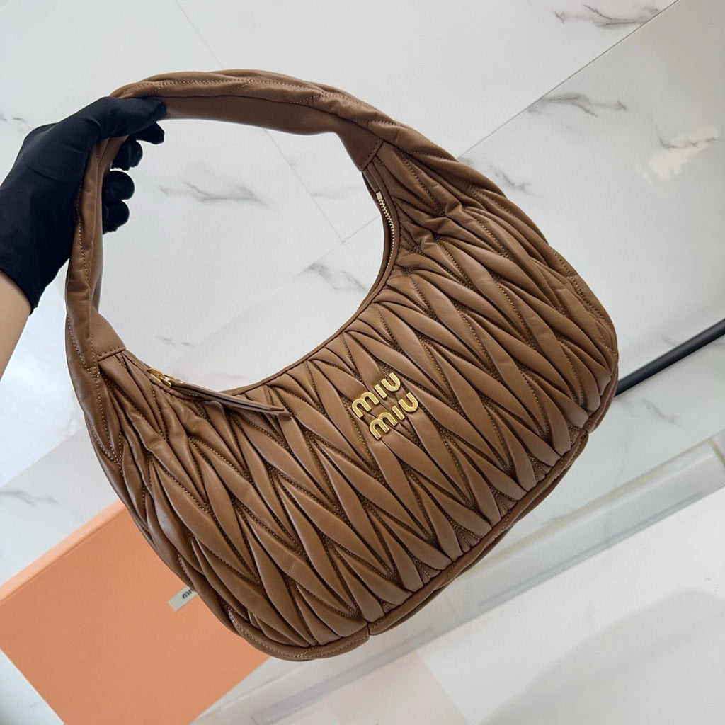 MIU MIU WANDER MATELASSE 29 BAG IN BROWN LAMBSKIN