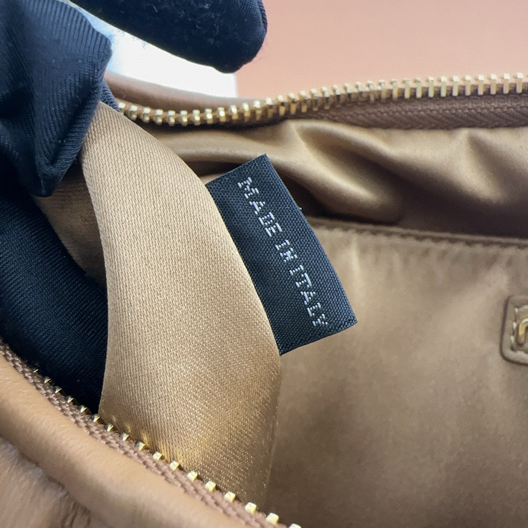MIU MIU WANDER MATELASSE 29 BAG IN BROWN LAMBSKIN