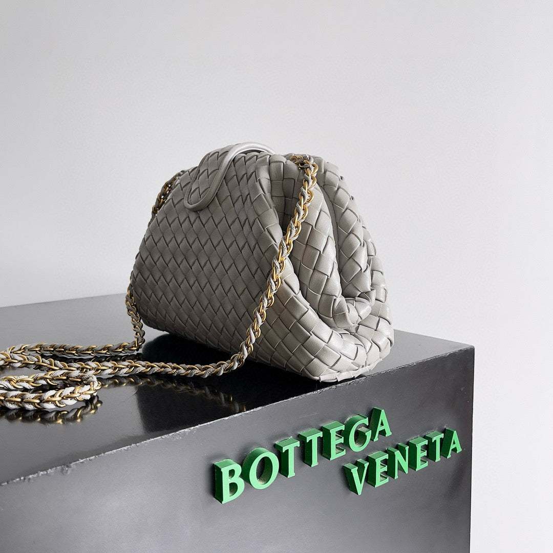 BOTTEGA VENETA Teen Lauren 1980 With Chain 27 PEARL CALFSKIN GHW