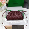BOTTEGA VENETA INTRECCIATO POUCH 22 IN BURGUNDY LAMBSKIN