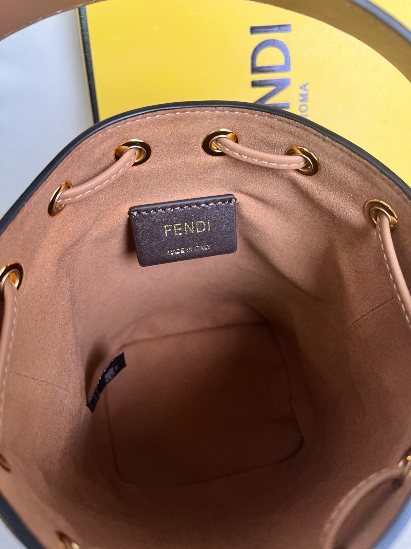 FENDI MON TRESOR 18 IN BROWN CALFSKIN