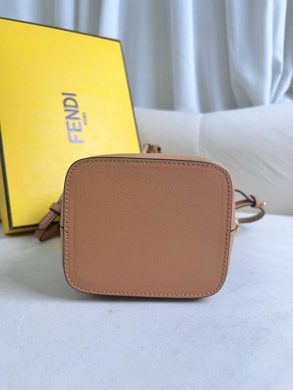 FENDI MON TRESOR 18 IN BROWN CALFSKIN