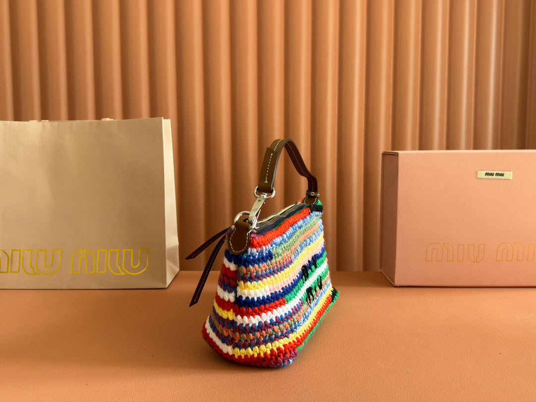 MIU MIU CROCHET TOTE BAG 25 IN MULTICOLORED WOVEN RAFFIA