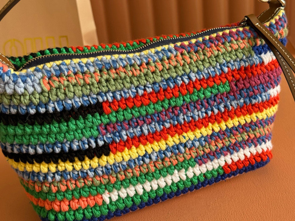 MIU MIU CROCHET TOTE BAG 25 IN MULTICOLORED WOVEN RAFFIA