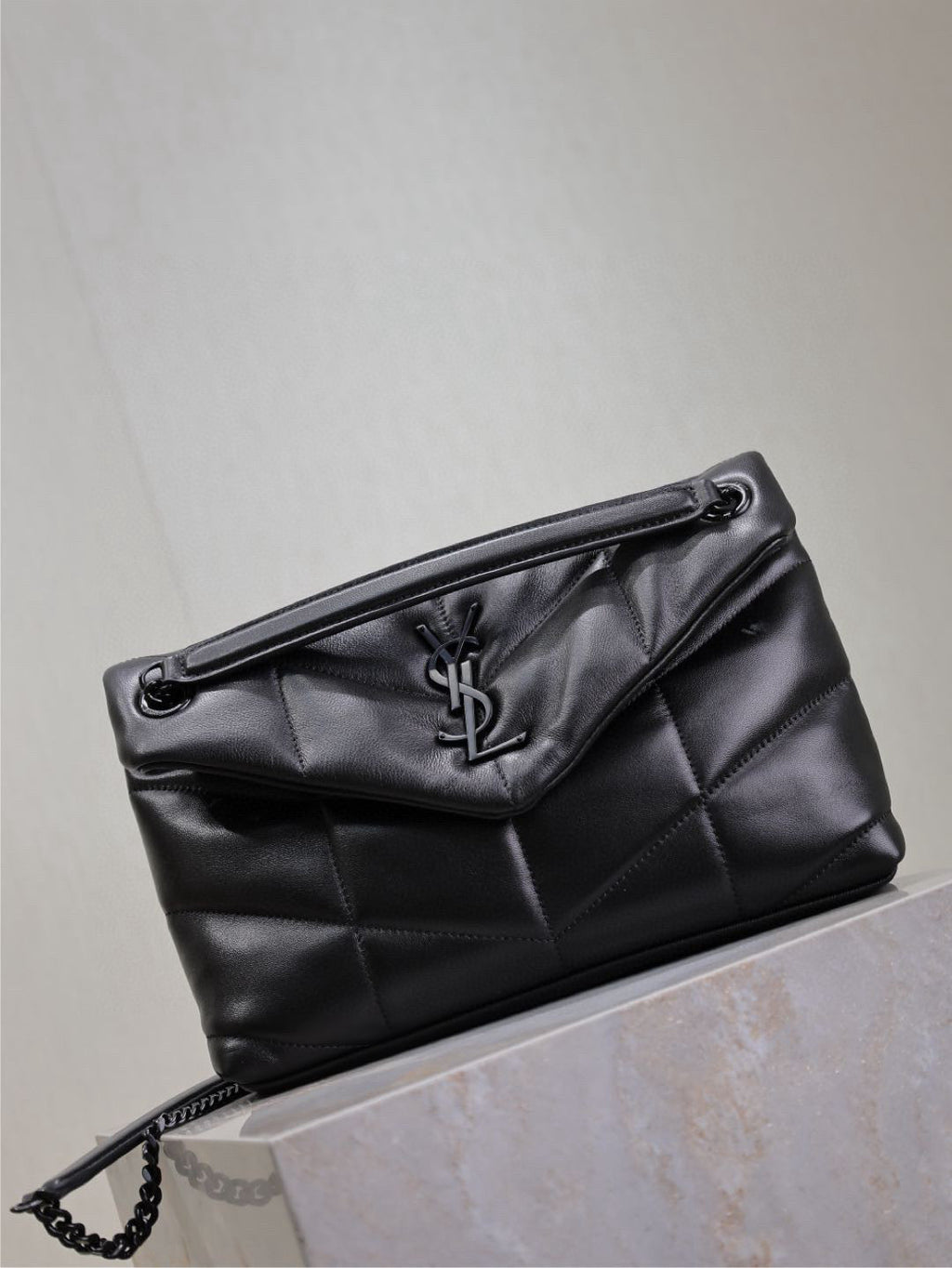 SAINT LAURENT LOULOU PUFFER MEDIUM 29 IN ALL BLACK SHEEPSKIN BLACK HARDWARE