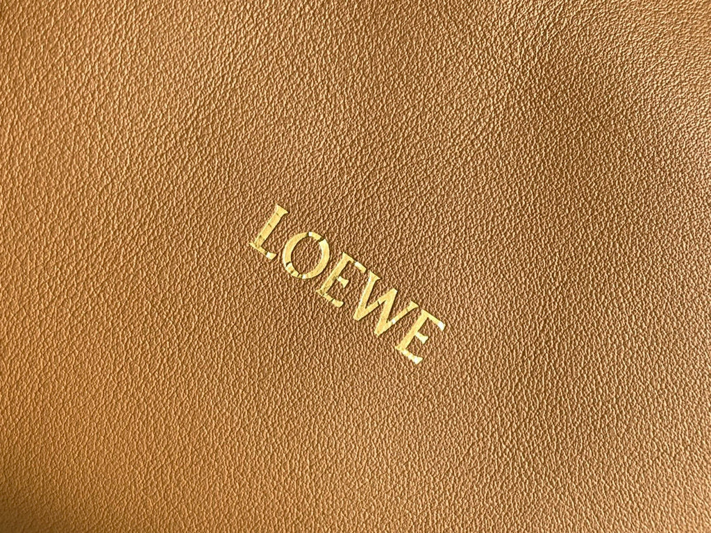 LOEWE LOE MEDIUM 30 FLAMENCO KNOT IN BEIGE LAMBSKIN