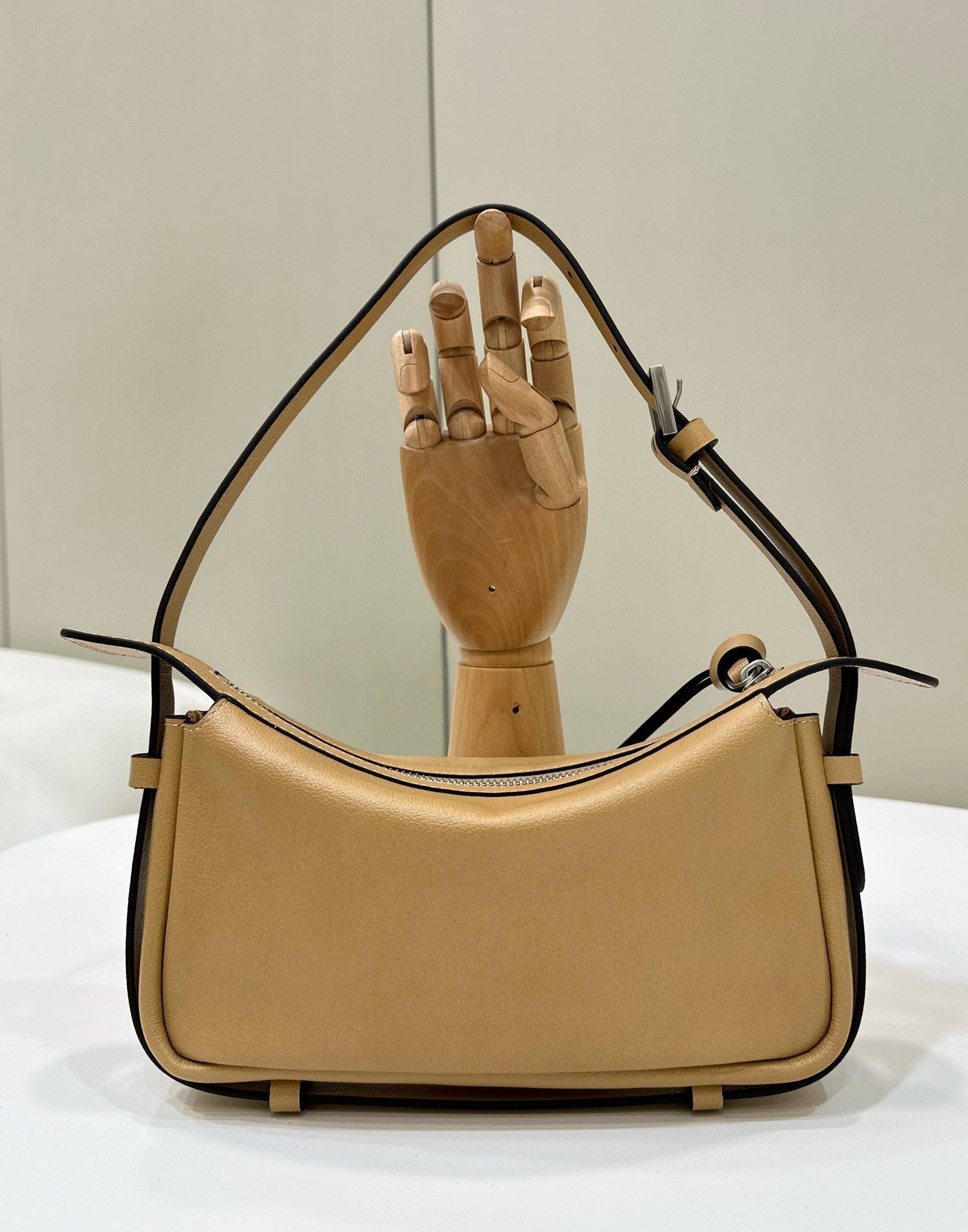 FENDI SIMPLY MINI 22 IN LIGHT BROWN GRAINED CALFSKIN