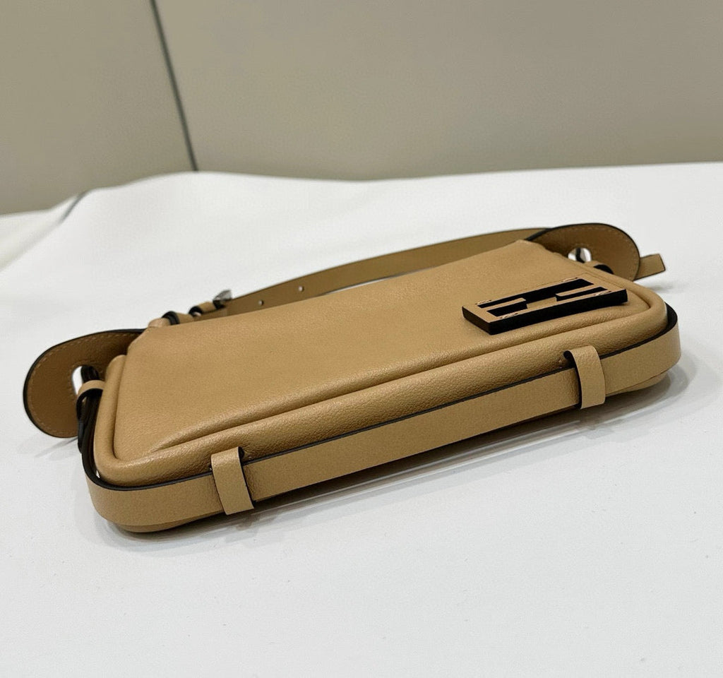FENDI SIMPLY MINI 22 IN LIGHT BROWN GRAINED CALFSKIN