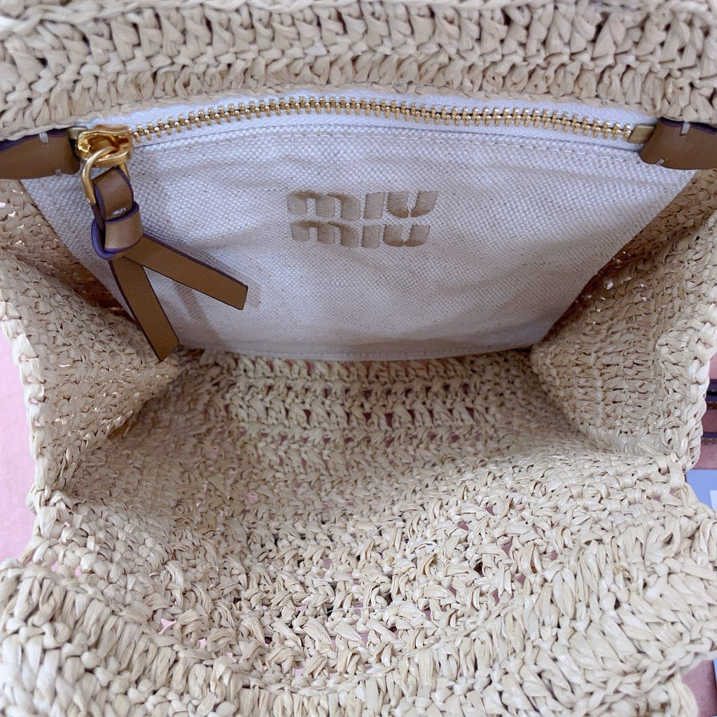 MIU MIU CROCHET TOTE BAG 23 IN NATURAL WOVEN RAFFIA