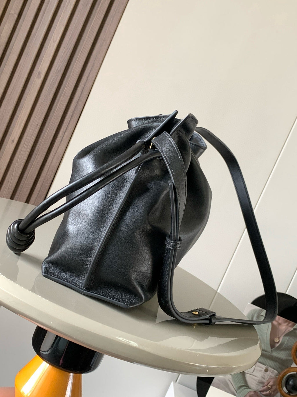LOEWE LOE MEDIUM 30 FLAMENCO KNOT IN BLACK LAMBSKIN GLOGO